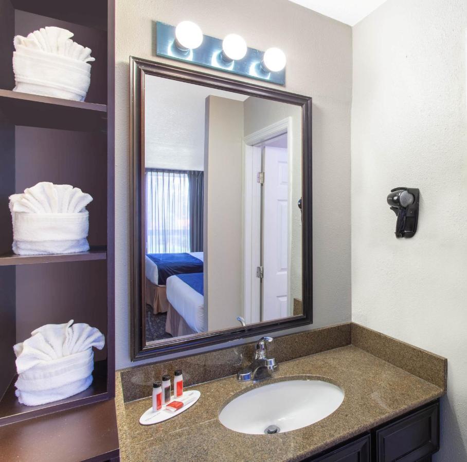 Grand Hotel Orlando At Universal Blvd - Shuttle To Theme Parks Eksteriør billede